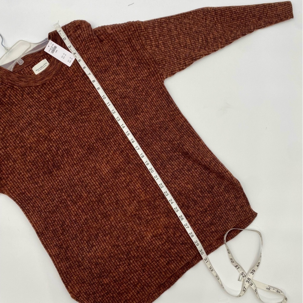 Abercrombie and Fitch Soft a & f ribbed oversized rust sweater size L - Picture 10 of 10